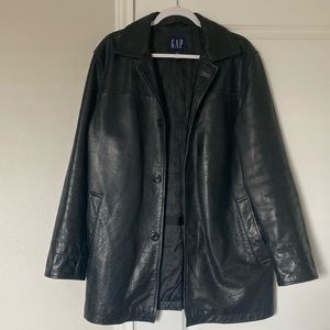 Men’s/UNISEX Vintage GAP 100% Genuine Leather Jacket in Black. Good condition.